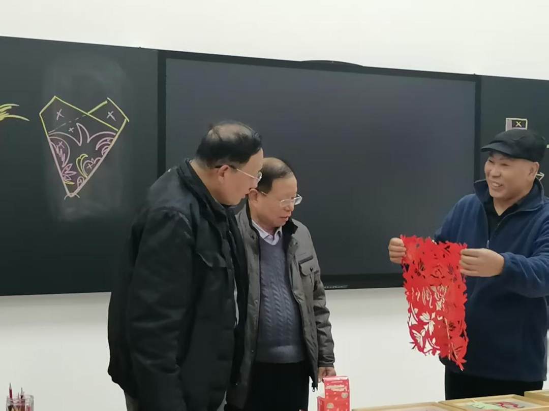 图示, 示意图
中度可信度描述已自动生成:ver1